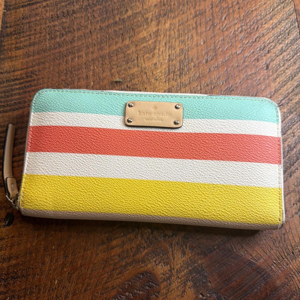 KATE SPADE NEW YORK STRIPED ENVELOPE WALLET